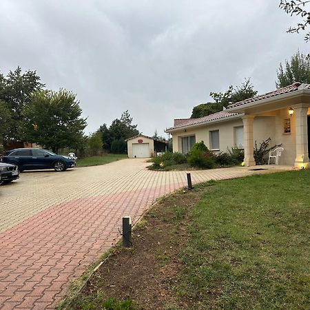 Appartement Prive Dans Villa Montauban Exterior photo